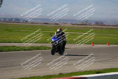 media/Feb-11-2024-TrackDaz (Sun) [[0c6448d9ff]]/Group B/Grid and Front Straight/